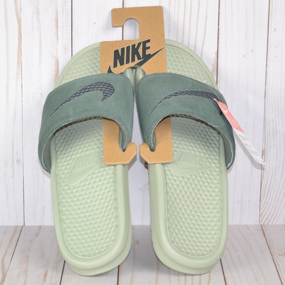 nike women's benassi jdi